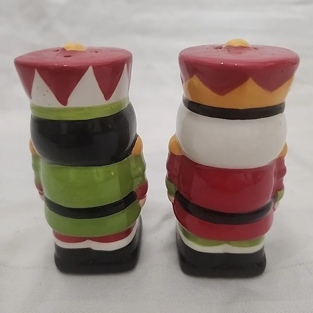 Robert Stanley Ceramic Nutcracker Salt & Pepper Shakers Christmas Holiday
